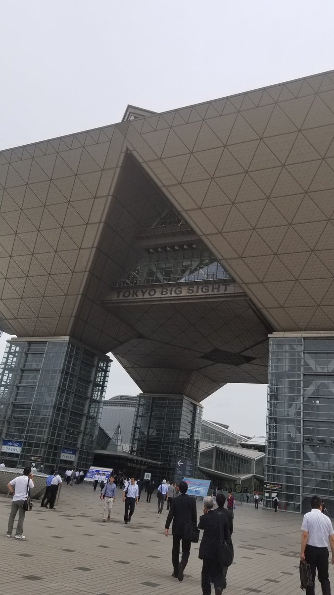 iidask's tweet photo. 東京ビッグサイトにやってまいりました
お客さんも出展してるため挨拶かねて
新しい協力メーカー等が見つかればいいですが… https://t.co/eWuGy24lYl