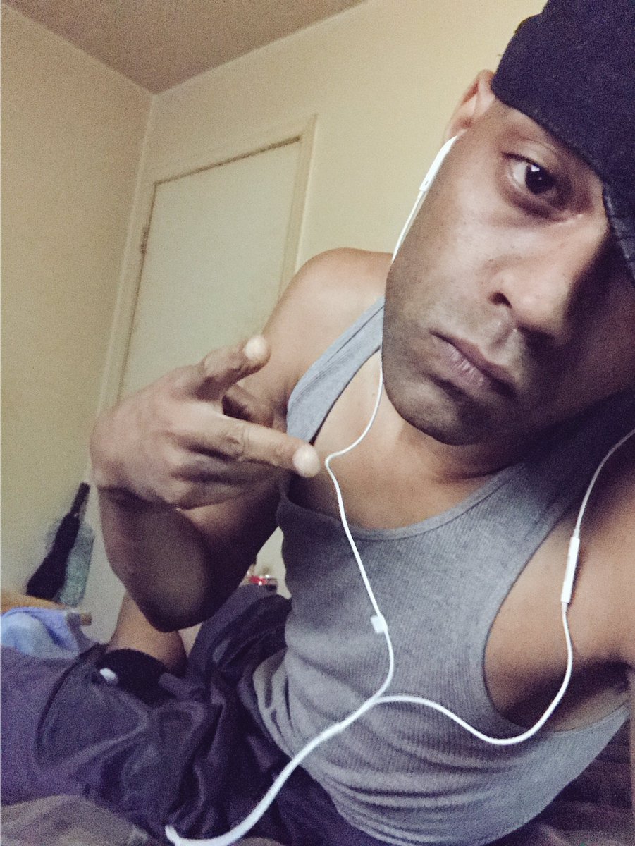 jkat2011's tweet photo. Earlier that day 👱🏾 #imbob https://t.co/0IArym3bpt