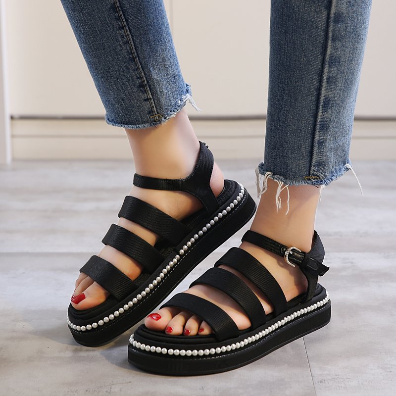 Heels321's tweet image. 🎏 ON SALE NOW! 📣 #nature #yum #summerfashion #bloggerlook #makeupmurah #summersun #sandalsgrenada #sneakersph #nailedit