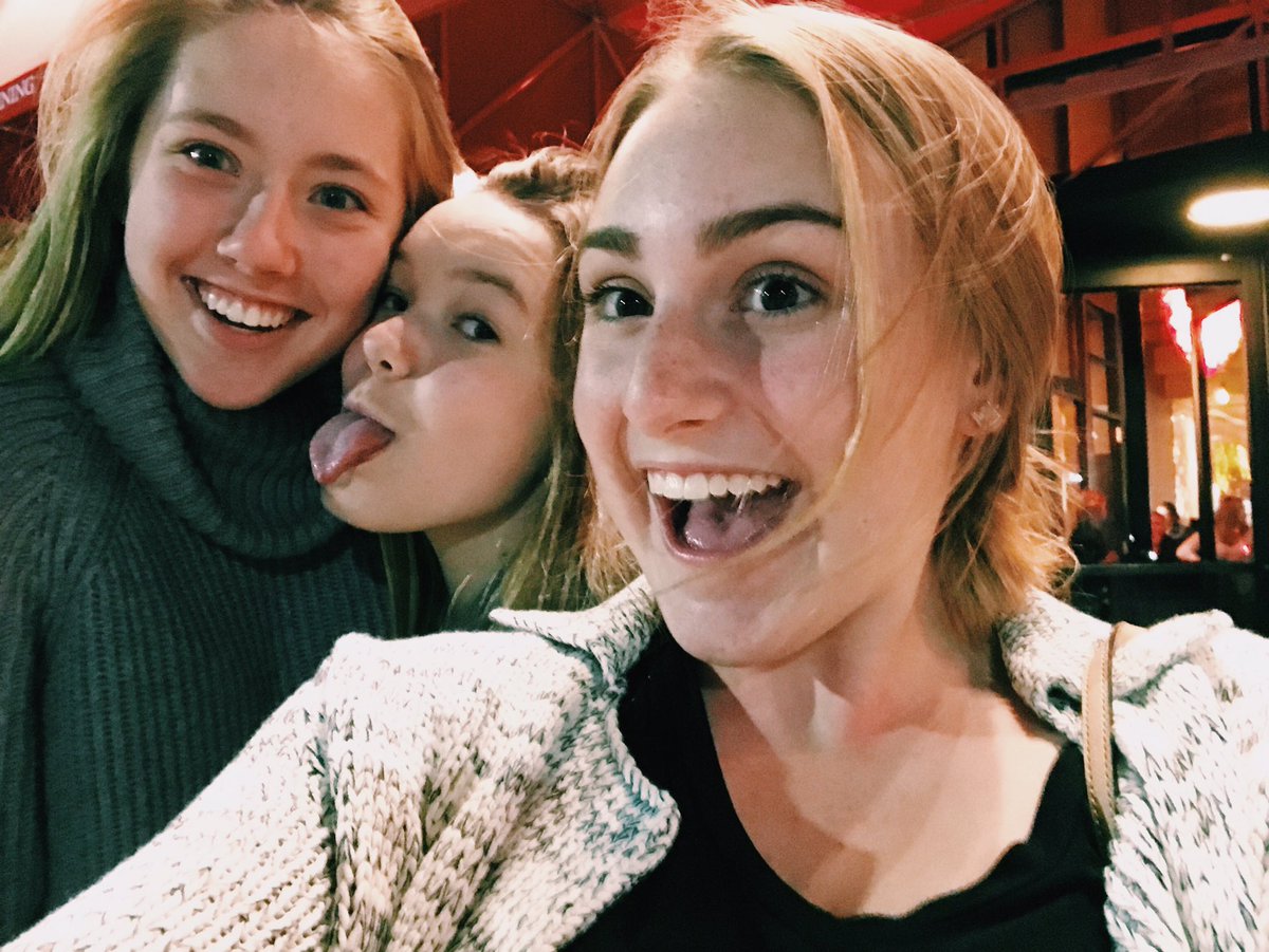 IzzyAhrens's tweet photo. Happy birthday to one of the sweetest girls, hope you had ur best day yet 💛💕👅🤘💞 love and miss u cutie @Lexibauman21 https://t.co/lGgomKQ5kf