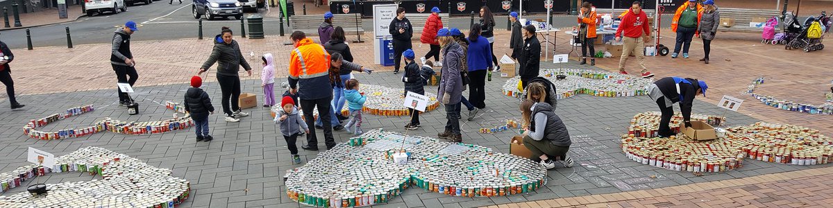 PSOtago's tweet photo. Community generosity warms our hearts at #octacan 2017: https://t.co/5zOIgI7T7T https://t.co/rF9ZTsqBaE