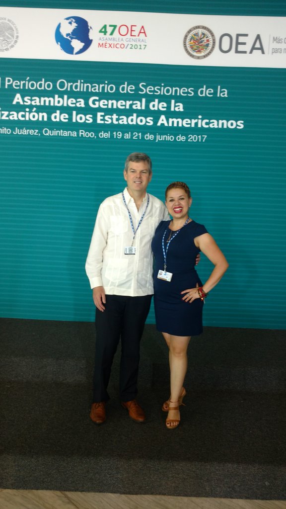 AischaU's tweet photo. Saludé y compartí la participación que tuvimos como México Blanco en la OEA al Embajador de Estados Unidos ante la OEA Kevin K. Sullivan. https://t.co/J1R6Gf25VU