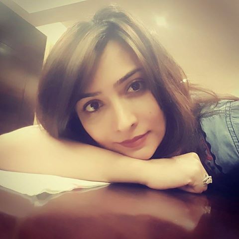 "The greatest gift u can give another is the purity of your attention" - Richard Moss 😊