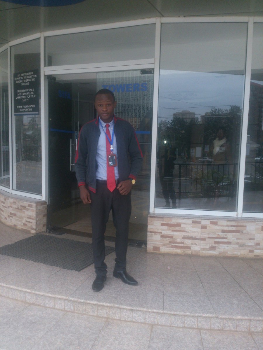 dj_ikey's tweet photo. Saalamu za Qwetu #QwetuRadioTBT #mogaka #vincent https://t.co/HWb6tnL4M9