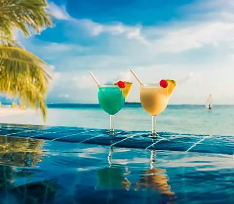 NilaRestaurant's tweet photo. Cheers to tan skin, flip flops and long evenings with friends. Everyone know that in summer life gets better...
Happy #Summer Solstice! https://t.co/CxKbazvIY2