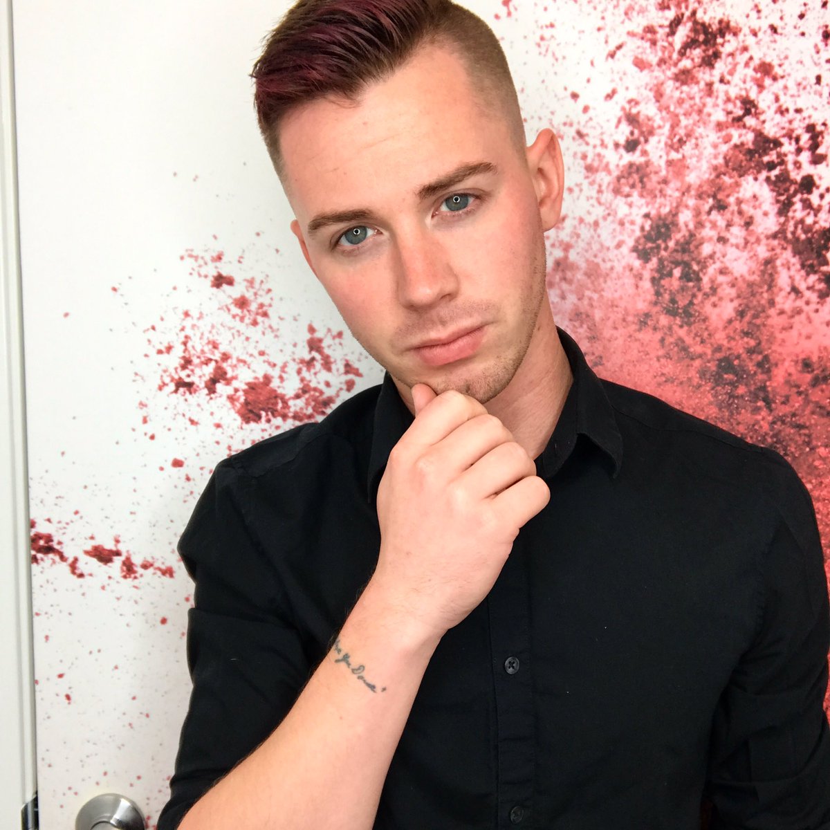 Kyler Ash On Twitter Feeling So Handsome At Work Today Twink 