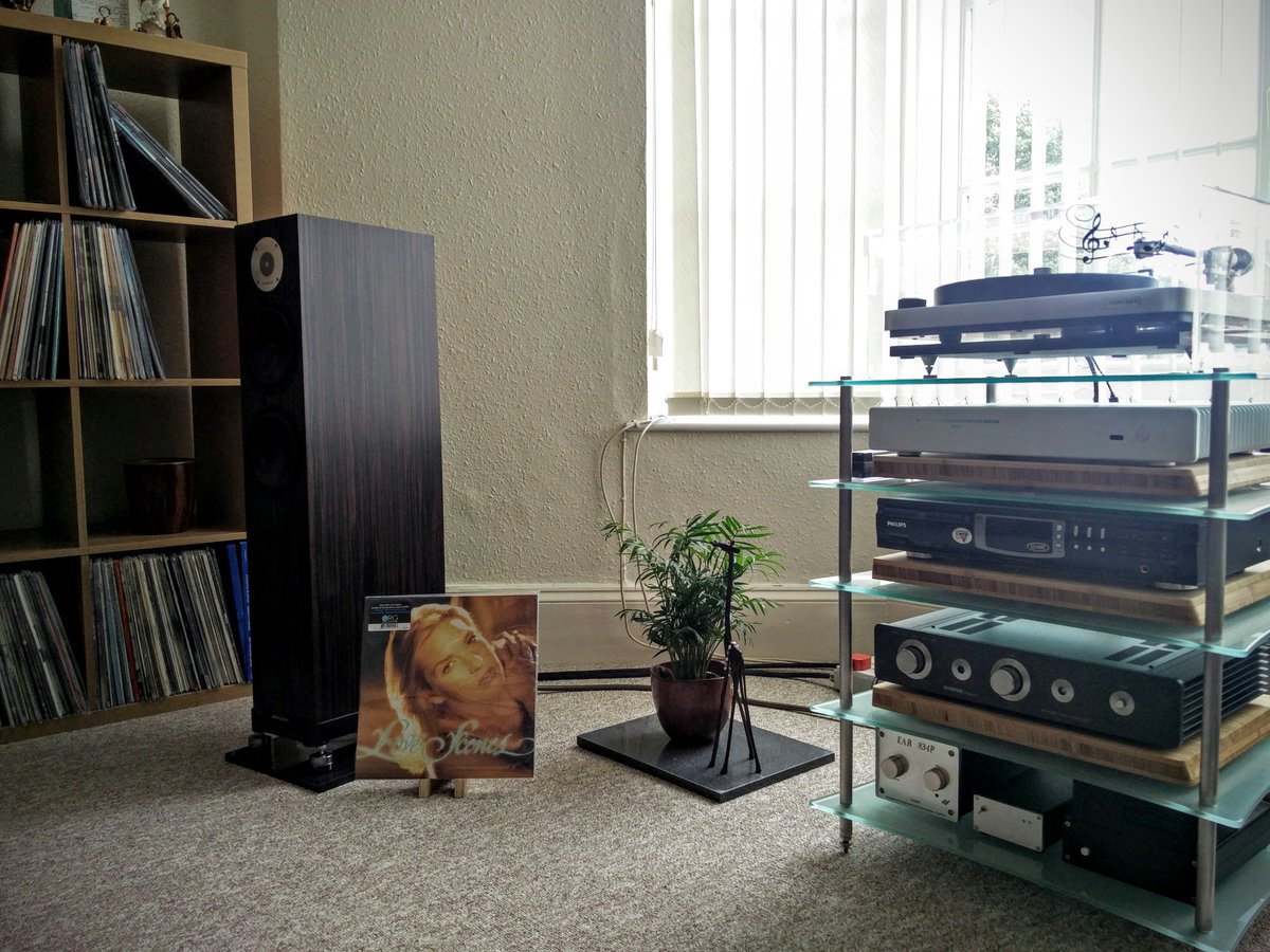 richard79d's tweet photo. 😌🎶🎷🎹#nowspinning #NowPlaying @DianaKrall Love Scenes #vinyl #45rpm #limitededition #audiophile #whfsystems https://t.co/wwrAiAxmOI