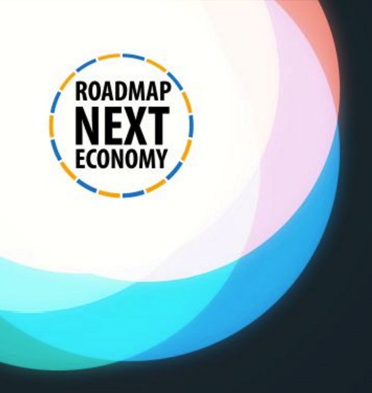 Windchallenge's tweet photo. Checking in from @CHIORotterdam for the Venture lunch to hear about the Roadmap Next Economy hosted by @Metropoolregio. Inspiring! https://t.co/6MRE96ZKlH
