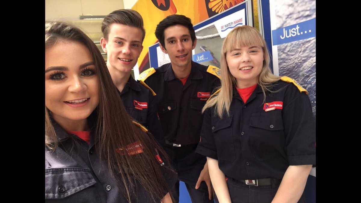 LFBCAmbassadors's tweet photo. Hello from #BCCadet Holly! We are at @LondonFire with @RLSSUK raising awareness about water safety #BeWaterAware @HelenB_RLSSUK https://t.co/qSIRkCQkKh