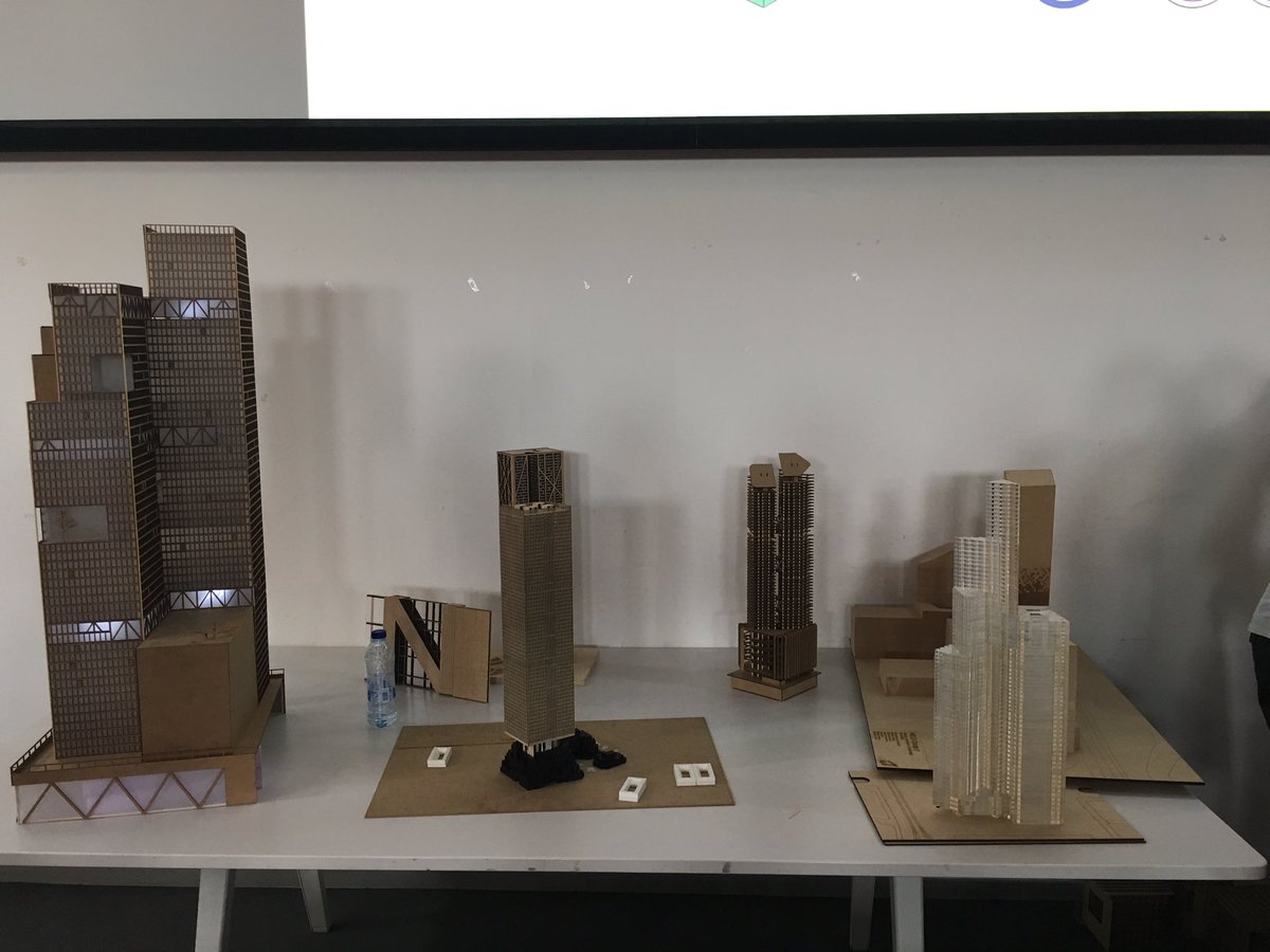 EstherGer's tweet photo. Vandaag de spannende ontknoping studentenprijs 'most integrated design award 2017' #MEGA 2017 @TU Delft https://t.co/zLNM5QCck0