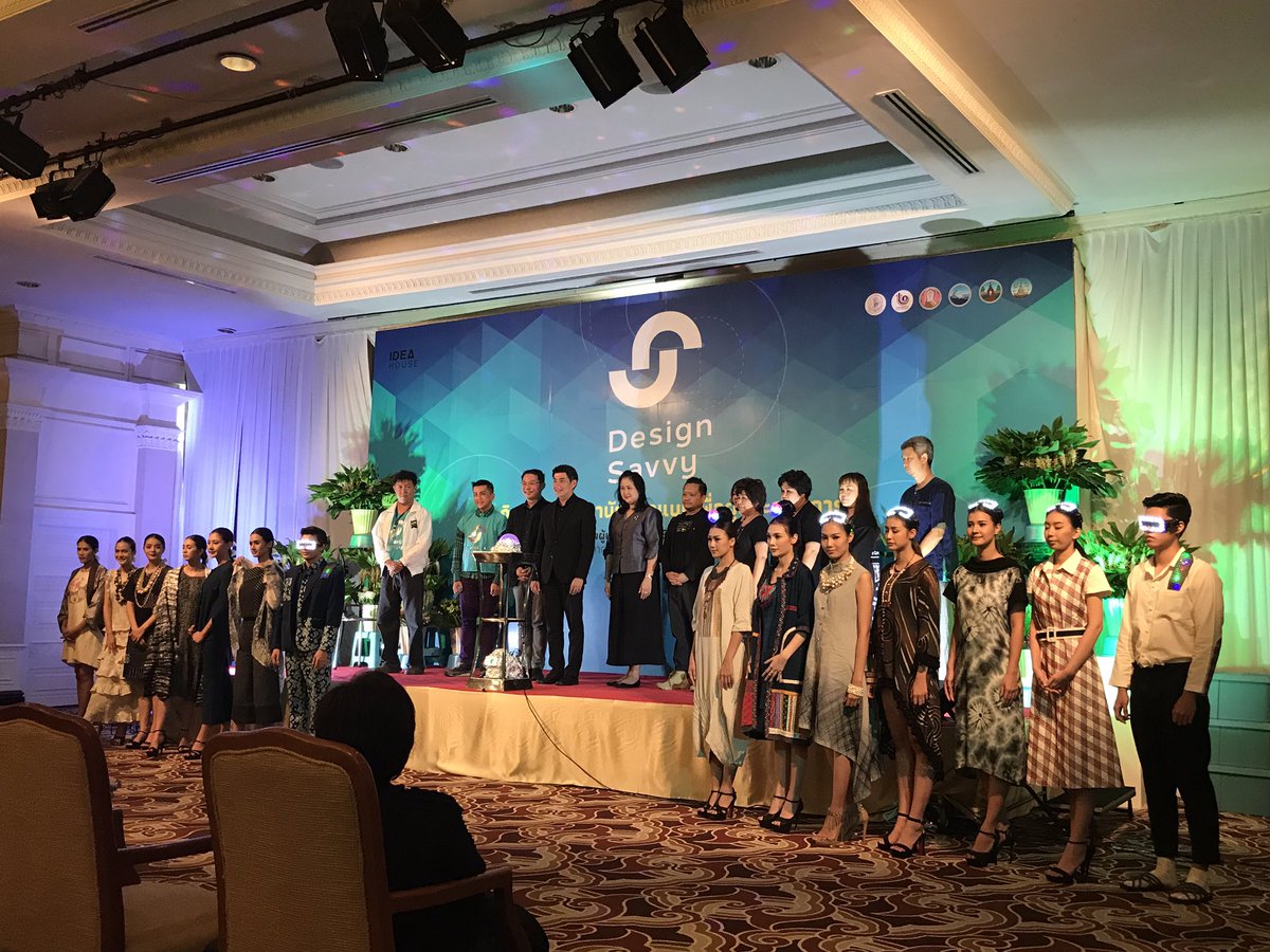 paparlingzhi's tweet photo. 🤗ร่วมกิจกรรมพัฒนานักออกแบบเพื่อผู้ประกอบการDesign Savvy Section 1  by IDEA House ณ โรงแรมฮอลลิเดย์ อิน เชียงใหม่✌️ #papar168 
#DesignSavvy https://t.co/P9CR5prYgp