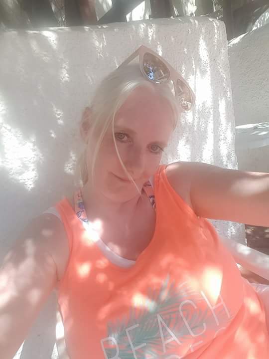 RadfordJune's tweet image. Had a lovely hol. Cheers Frank x