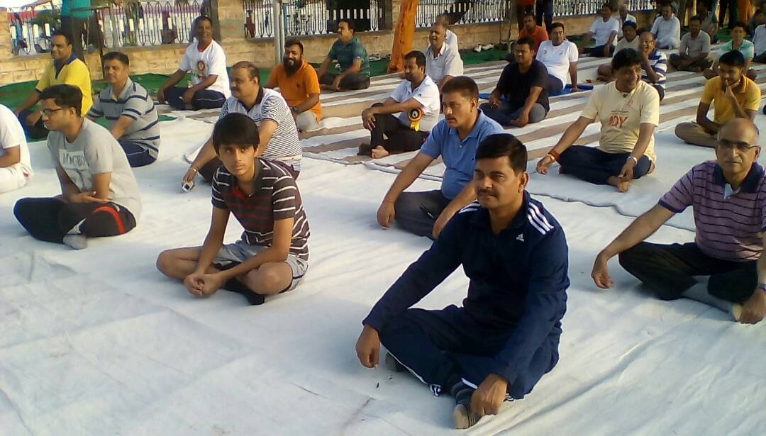 Yoga In Lakhotiya, Pali