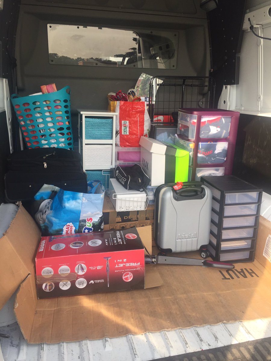 @CyrillePerrin <a href="/gros_mathilde/">Mathilde_GROS</a> <a href="/MelissandrePain/">Mélissandre Pain</a> Rien pour elle je suis je suis