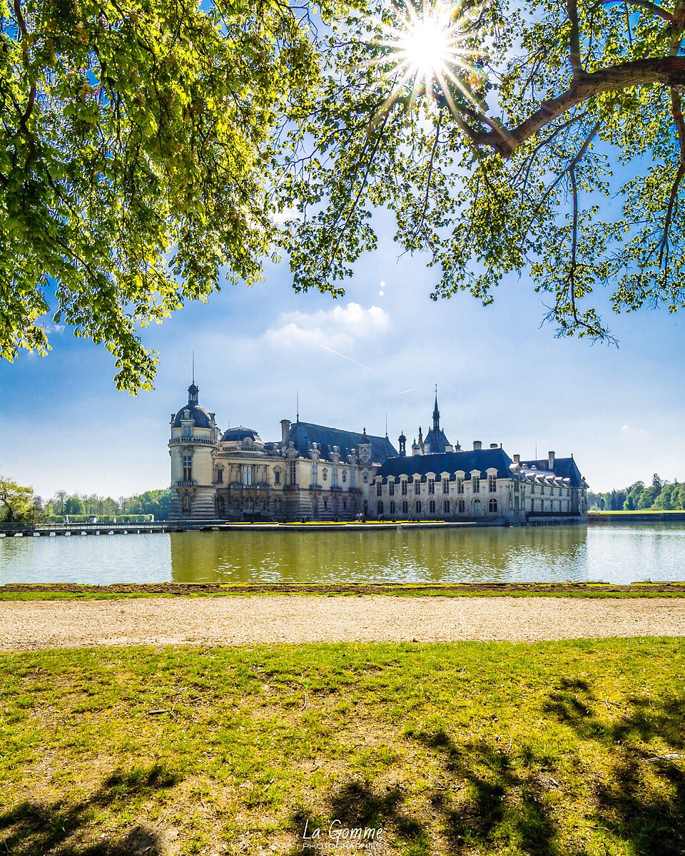 La_Gomme's tweet photo. 🏰🤴🏻👸🏼 #Château de #Chantilly - #chantillycastle #Castle #Picardie #Oise - #photography https://t.co/zLsvhq46T4