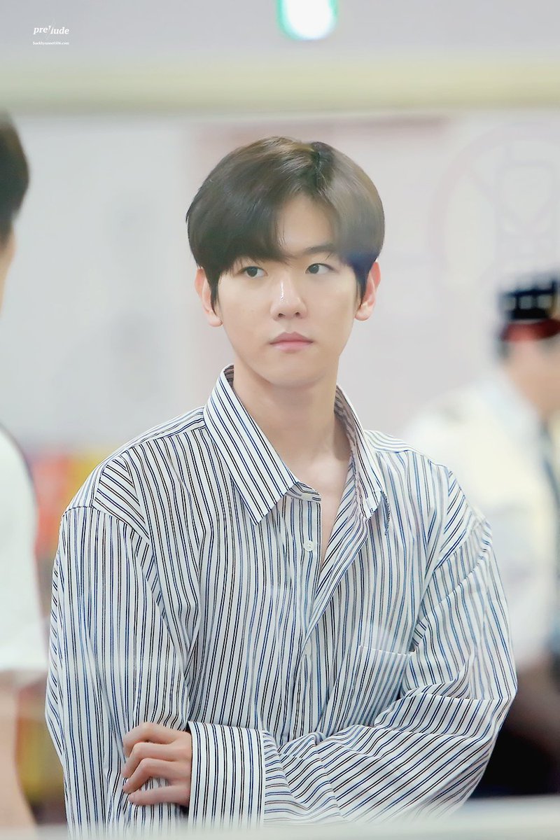 prelude0506's tweet photo. comes eventide and time slips not forward, but in reverse. #백현 #baekhyun https://t.co/u87lG27Y3H