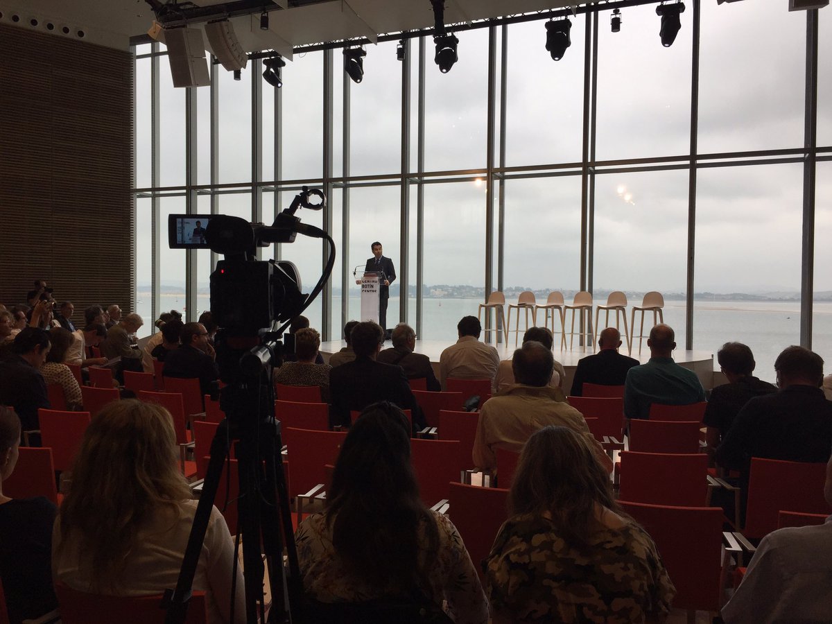 centrobotin's tweet photo. El #CentroBotín se presenta al mundo #AperturaCentroBotín https://t.co/psFZbgffiG