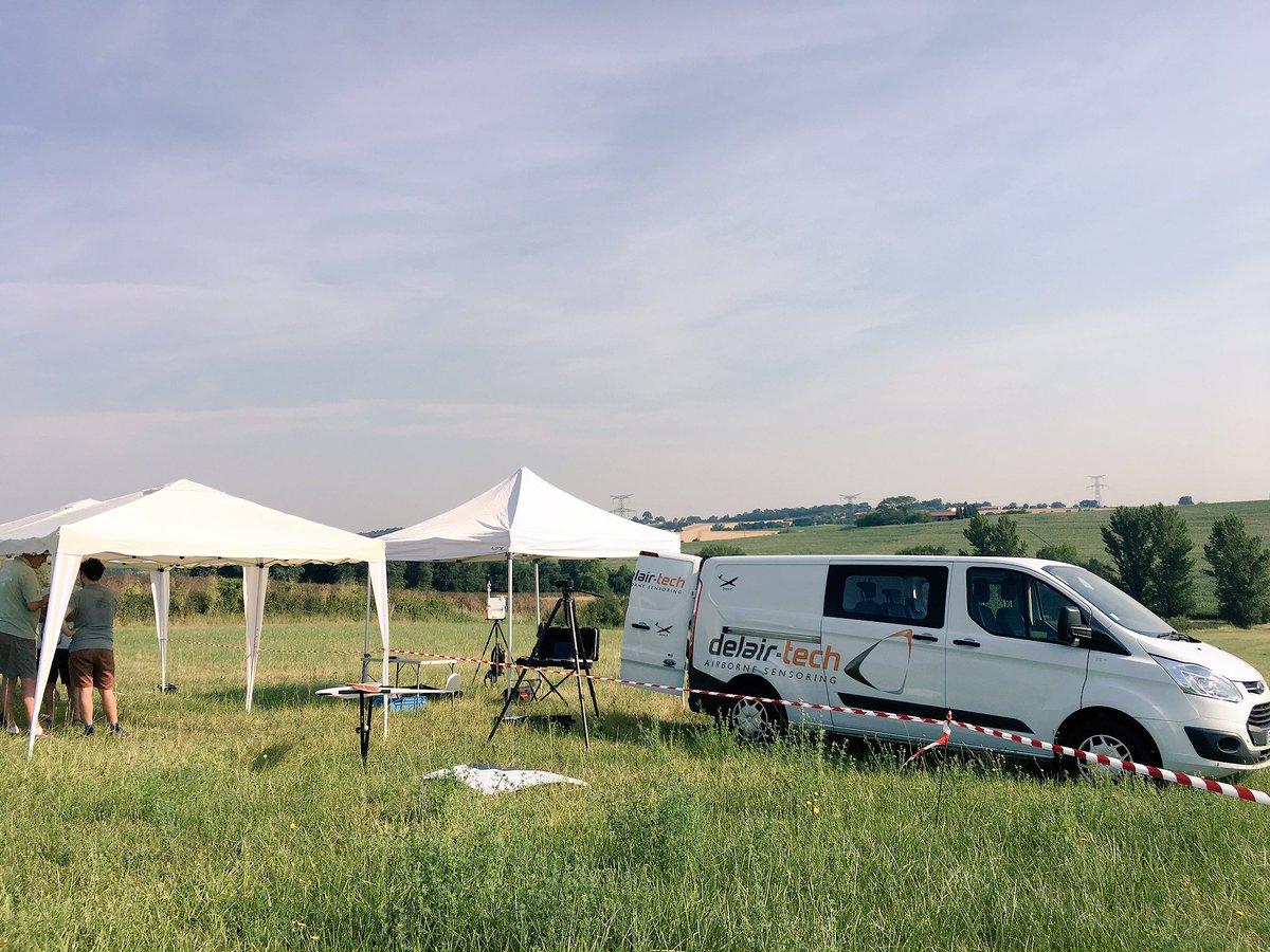 DelairTech's tweet photo. Ready for the #demoflight 💪🏾 #UAV #DTFORUM #drone https://t.co/2qHnlnamPm
