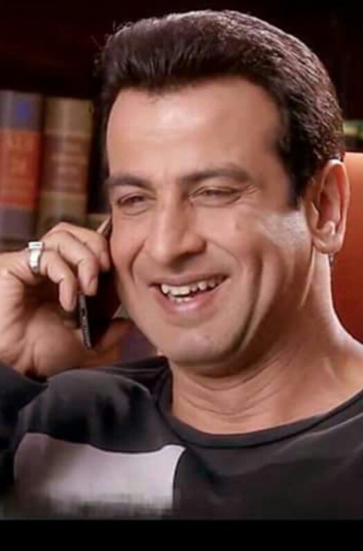tandralahiry123's tweet photo. @veenasrini1 @RonitBoseRoy Look ...
His
#Smile
#Hair &
#UniqeStyle
#Style Icon...
#RonitRoy ....
Love you
💕💕💕💕💕💕
@RonitBoseRoy https://t.co/AtCgkRI1IP