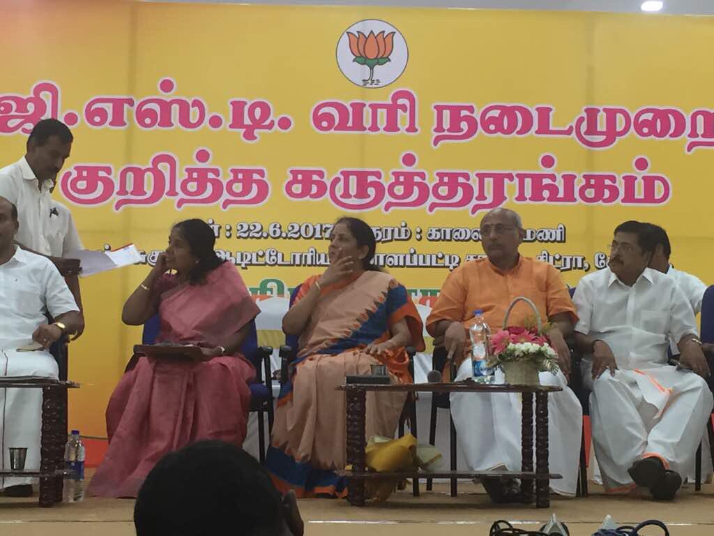 aifwmla's tweet photo. Mr Saravanan, from Tamil Nadu weights &amp; measures association &amp; AIFWMLA, Vice President giving representation on #GST to @nsitharaman https://t.co/r99ctzZDmi