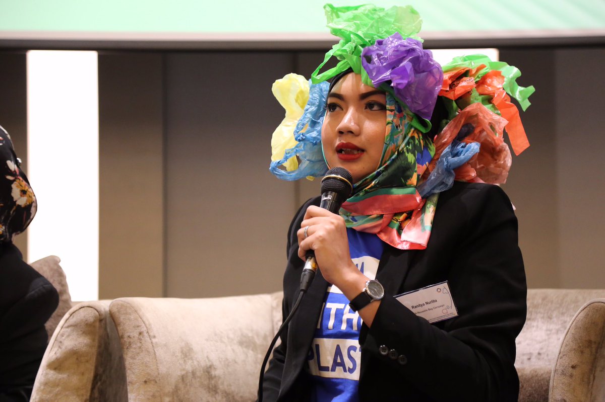 UNDPasiapac's tweet photo. I'm okay without plastic! - Ms. Rantiya, #ASEAN founder of the Reusable bag campaign. #South2south #WeAre2030 https://t.co/imO8fwEPYq