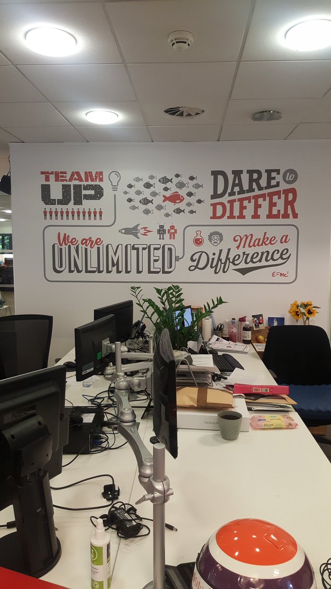 RedDoorUnlimited tweet media