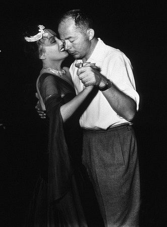 AlbertGalera's tweet photo. Remembering God.

Dancing with a genius: Billy Wilder (June 22, 1906 - March 27, 2002).

#BillyWilderDay https://t.co/2udsI67sZ2