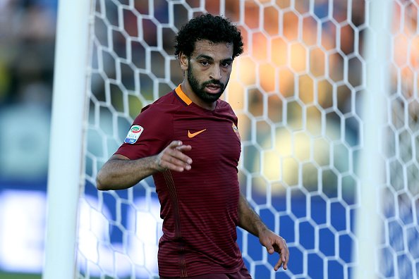 BREAKING: @OfficialASRoma forward @22mosalah having medical ahead of proposed £34m move to @LFC. #SSNHQ