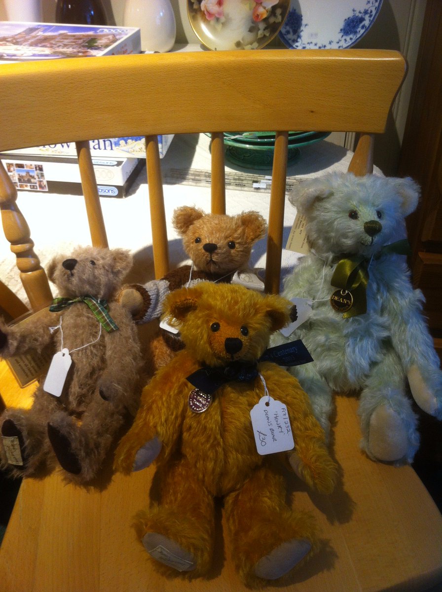 53 collectible teddy bears have been donated to our charity shop! Priced between £20 and £100 - do go and see them! burrswood.org.uk/visit_burrswoo…