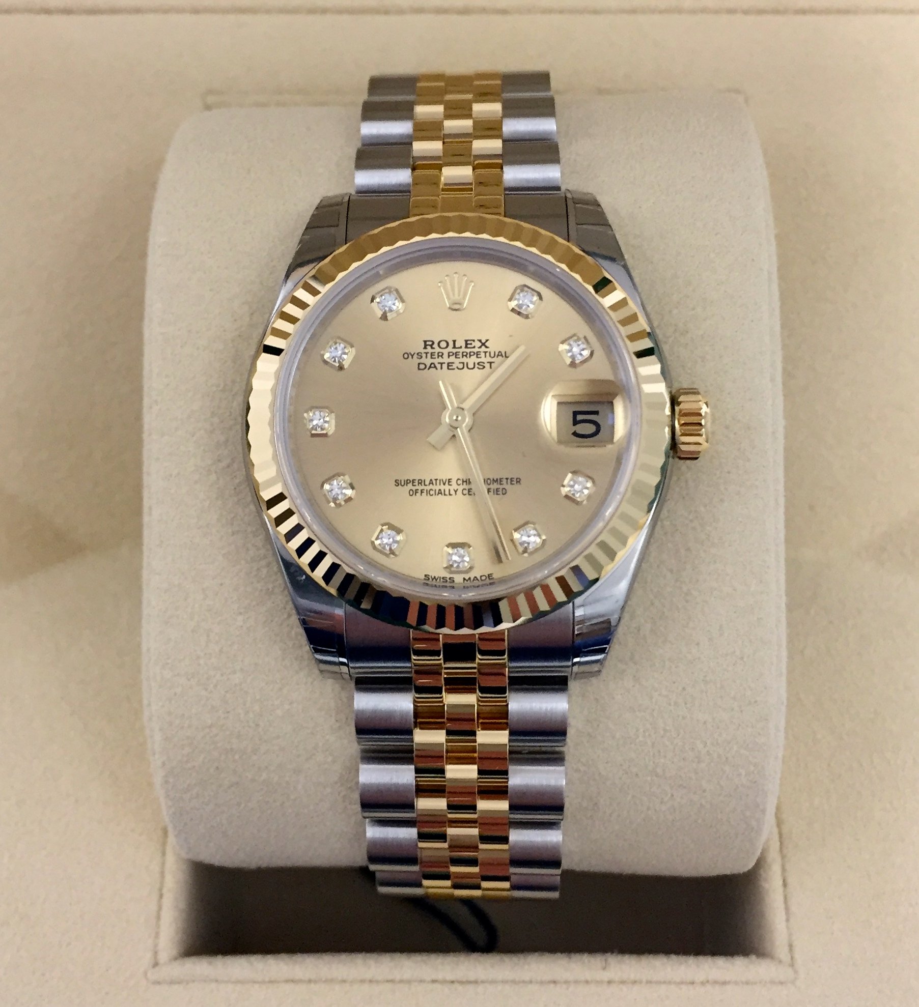 Rolex oyster perpetual datejust cena cheap