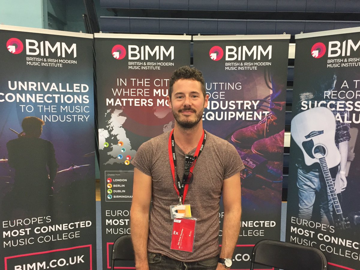BIMMonTour's tweet photo. Ready to go! @ucasevents Come talk to James about your #lifeinmusic @UEL_NEWS https://t.co/vwNcygZUHo