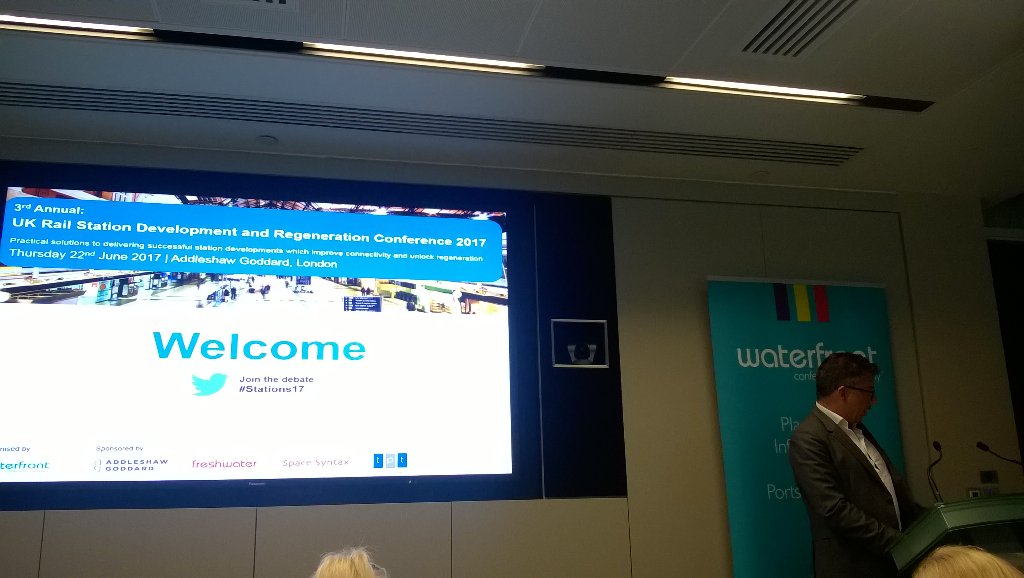 thewaterfrontuk's tweet photo. RT @terryoneill65: #jamiekerr @HS2ltd kicks off #stations17 but no #hot weather π @TfL @MayorofLondon @Temple_Group https://t.co/FDyXwTe0UR