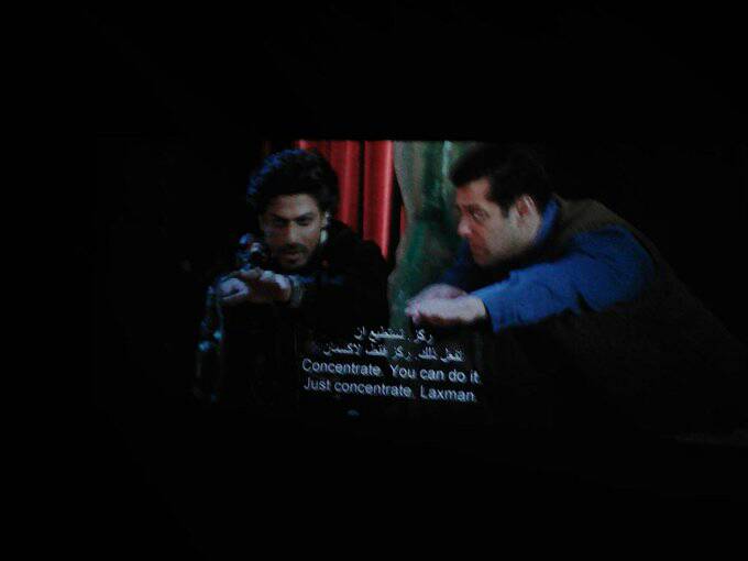 srkahmedabadfc's tweet photo. #SRK 's Cameo In #Tubelight
#JabHarryMetSejal #JabHarryMetSejalAug4 #RadhaOutNow https://t.co/tuTfgX5Oi6