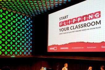 #flippedclassroom <a href="/BeeldenGeluid/">beeldengeluid</a> dat was interessant! Bedankt o.a. <a href="/michieldijkman/">Michiel Dijkman</a> @GijsPalsrok <a href="/ArnoudKuijpers/">Arnoud Kuijpers</a> @SanderGordijn <a href="/YTCreators/">YouTube Creators</a>