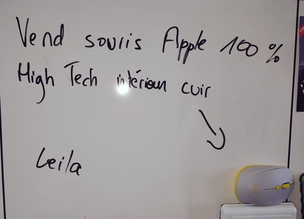 BonbonCoco1's tweet photo. S'il y a des intéressés, faites moi signe ! #joke #Capgemini #apple https://t.co/kak8i6Y3Cv