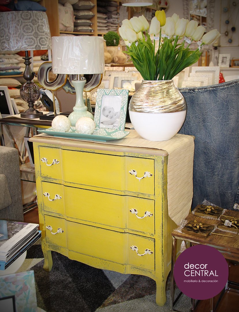 Decorcentral Tienda De Bild Könnte Enthalten Innenbereich