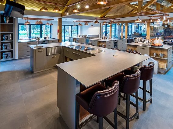 PWS Worksurfaces tweet media