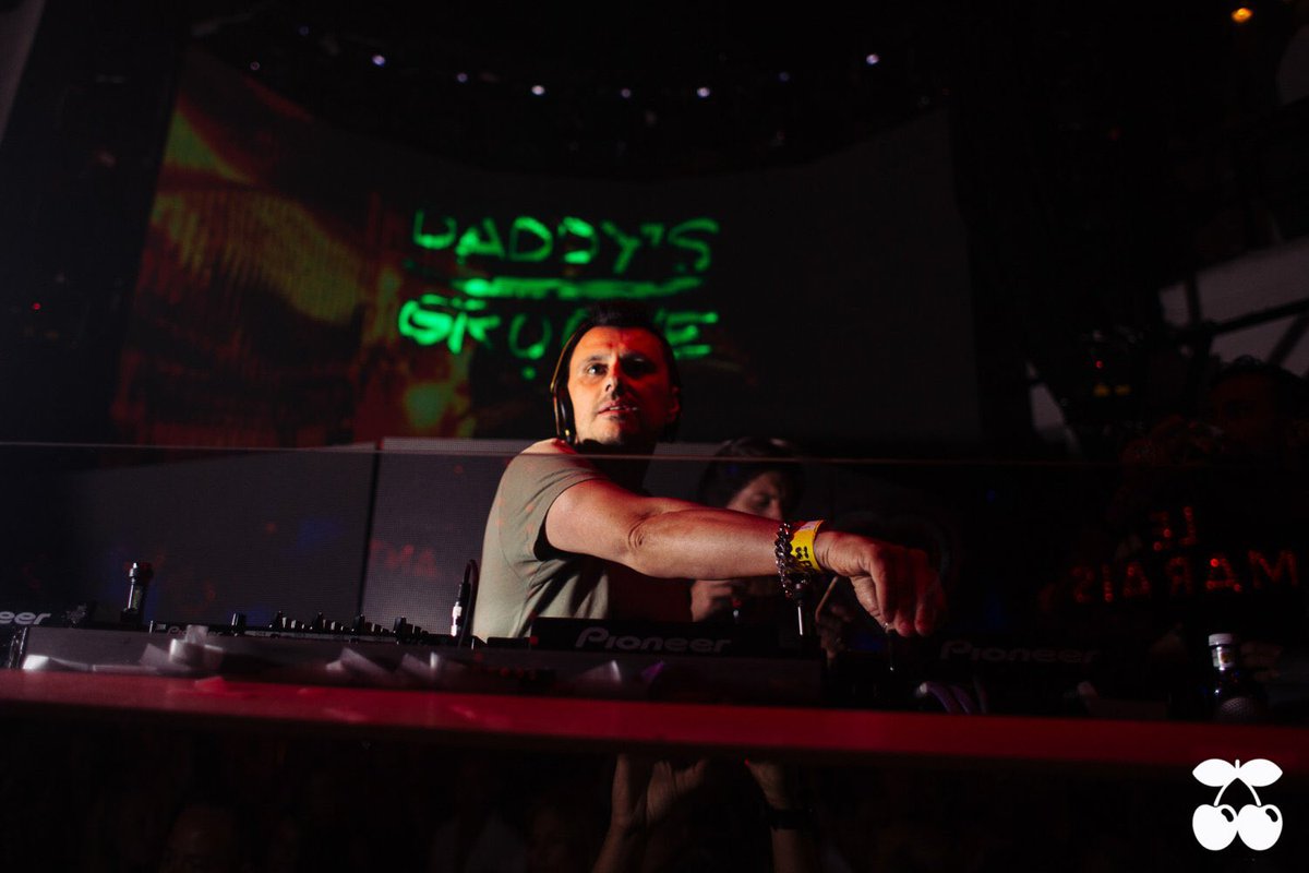 daddysgroove's tweet photo. Amazing vibes at @pacha with @bobsinclar #tbt #pachaforever 🍒 https://t.co/2wZUI7XrDu