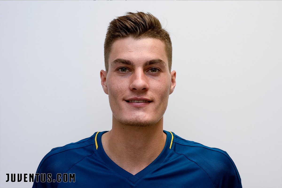 juventusfcen's tweet photo. Medical in full flow for Patrik Schick 👍 

How about some photos while we wait? 📸 ➡️ https://t.co/4oNuJqEoUt https://t.co/T0HC0sNJTj