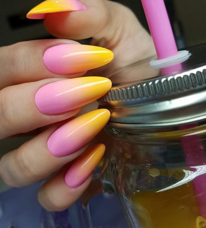 indigonailspl's tweet photo. Lemoniada cytryna &amp; rabarbar 😉#Indigonails #nailart by Angelika Wróbel https://t.co/nmPR0TbkKT