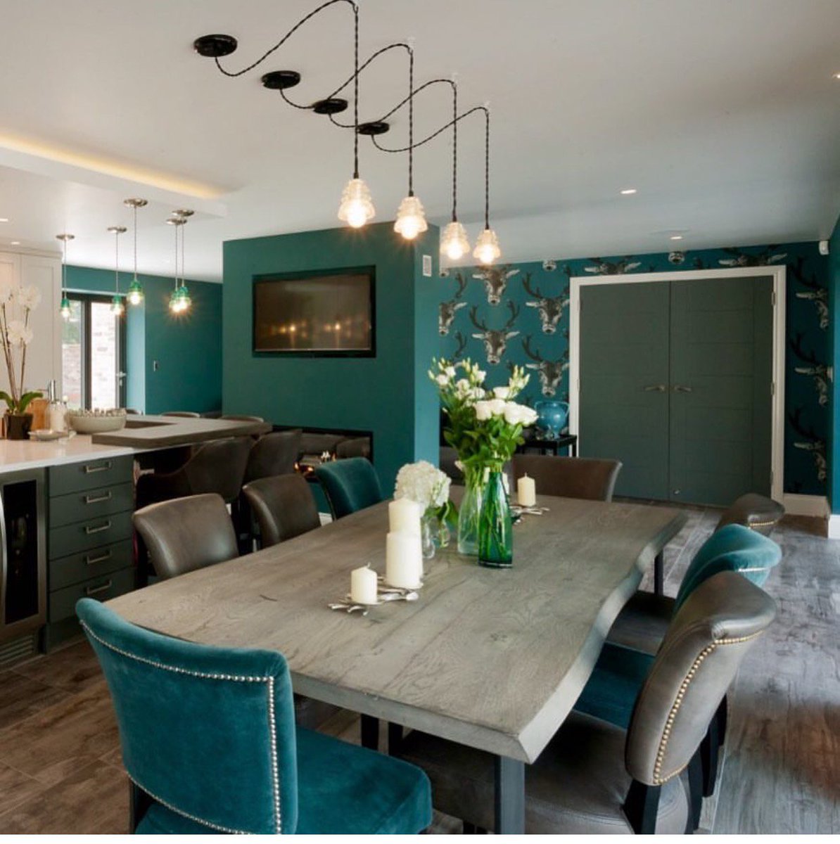 Another happy customer!'Stag' wallpaper designed by <a href="/lisakbliss/">Lisa Bliss</a> in a modern kitchen .Fabulous! #wallpaper #interiordesign  #interior  #house