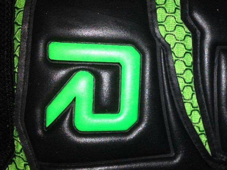 ReactSportsLtd's tweet photo. Here's a sneaky preview of our new gloves...soon to be released on our website https://t.co/TI8a354FvC 😉 https://t.co/DSMXRY4EMW
