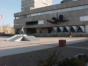 EHVtweet's tweet photo. Gemeente nieuws: Maatregelen nodig om financiën weer op orde te krijgen https://t.co/V8HfbBsWAp https://t.co/M1uBOaYxZD