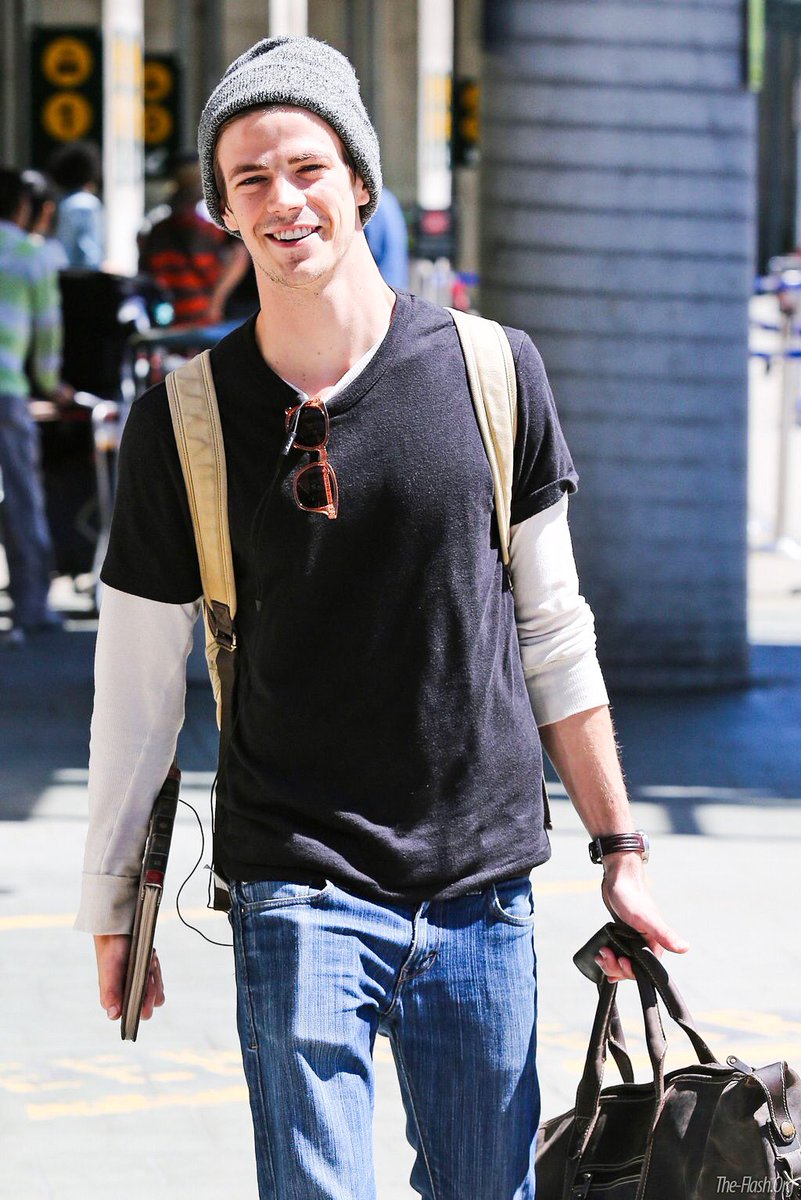 gustinpictures's tweet photo. My #TeenChoice for #ChoiceActionTVActor is @grantgust from The Flash https://t.co/FeuW81m0ae