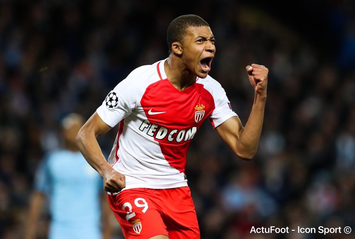 ActuFoot_'s tweet image. Selon @plazacasals, le PSG a proposé 140 M€ + Ben Arfa à Monaco en échange de Kylian Mbappé !