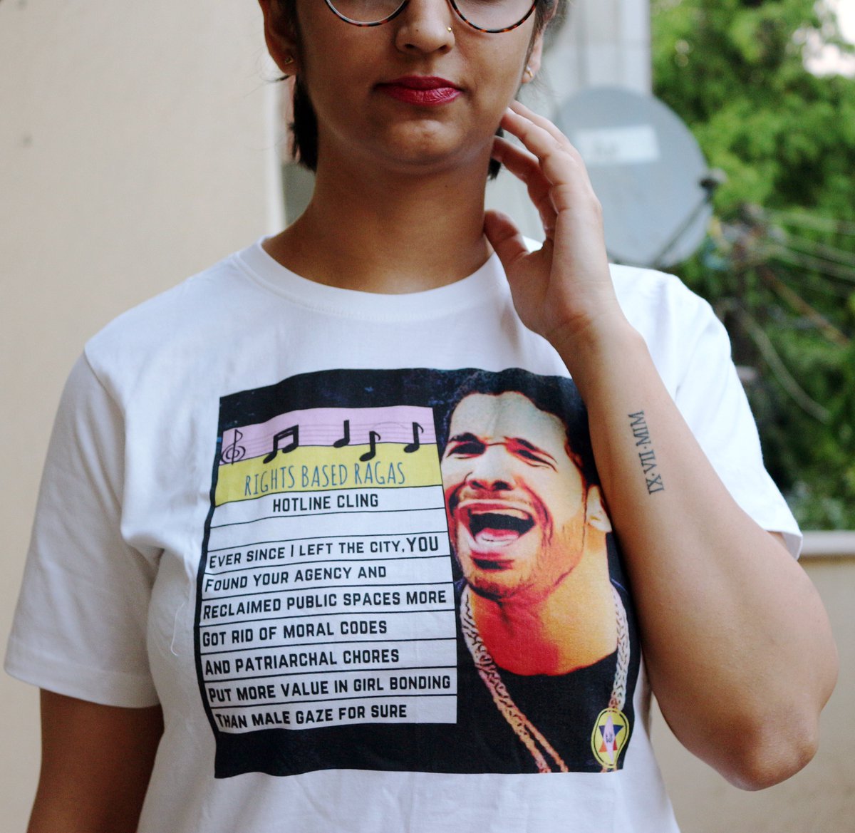 SpoiltWoman's tweet photo. #SpoiltModernMerchandise: status-quo-shaking street wear &amp; merch by SMIW &amp; @SJSHeroes
Get yours now at: https://t.co/ZUJwj0noau https://t.co/fXYiNcYFXz
