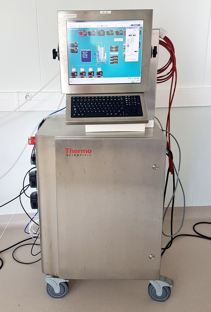 Accinov's tweet photo. Event @thermofisher at @Accinov : Now démonstration in laboratory of theirs technologies 
#event #demonstration https://t.co/sFRFfcdLEP