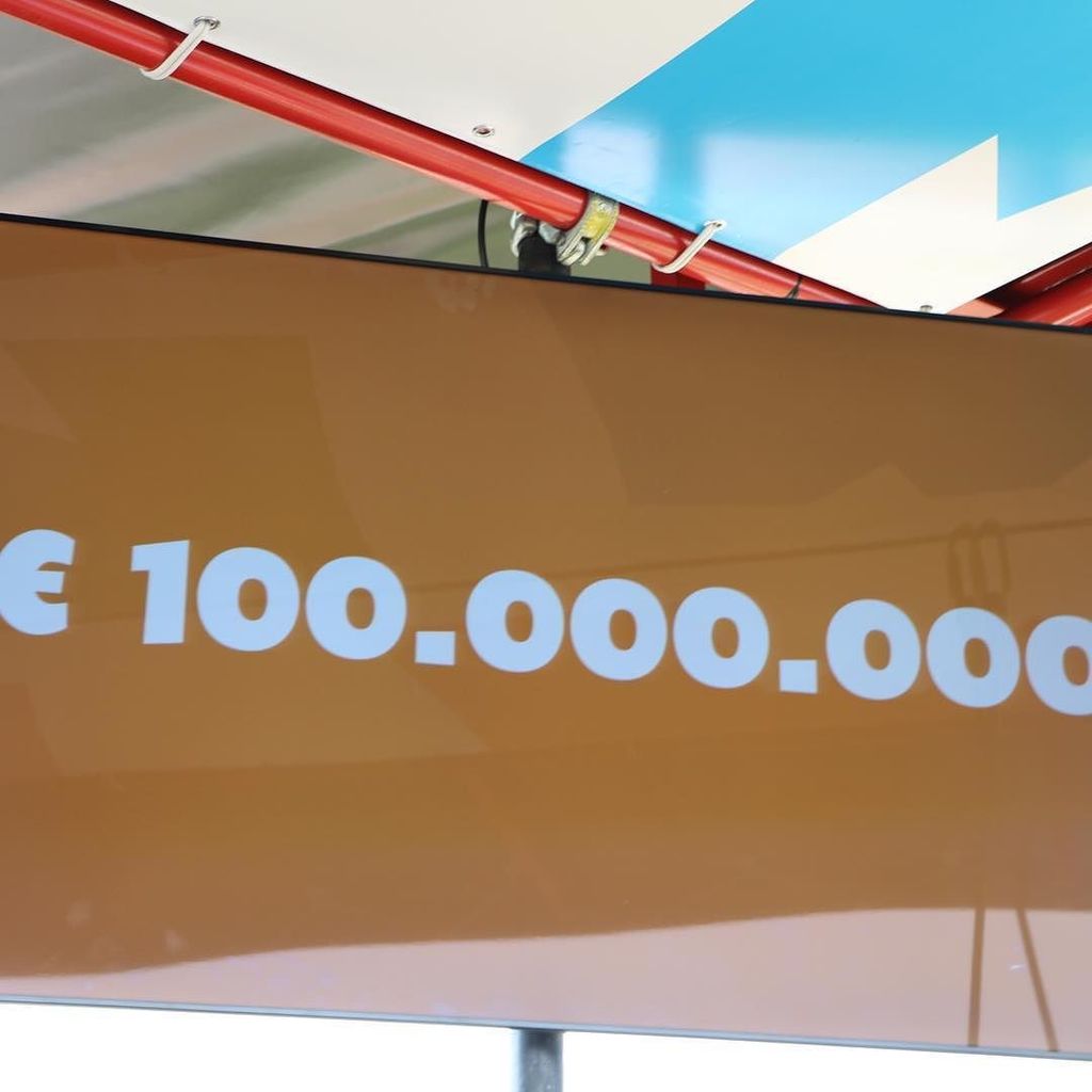 WalibiBand's tweet photo. Een investering van maar liefst 100.000.000 euro #newattractions #walibibandlive #walibibelgium https://t.co/iVItaPvnp0