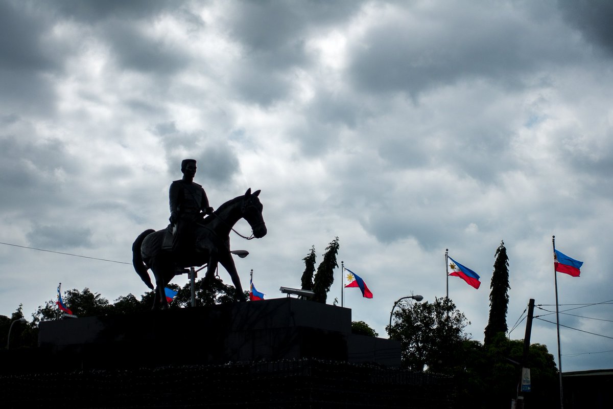 Hero or traitor? More about Aguinaldo and his hometown Cavite on getlostwithus.com/diary/2017/6/1…