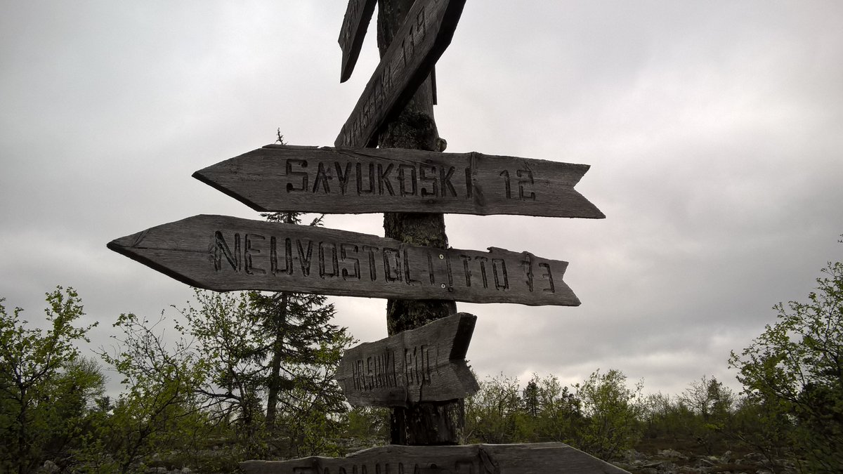 HauntingLetters's tweet photo. Kivitunturin luontopolulla lienee viimeisiä kylmän sodan linnakkeita. #Lappi #Savukoski #Neukkula #Suomi100 https://t.co/oyUSB8Zise